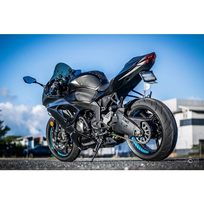 絶対的な信頼 NINJA KAWASAKI ZX-6R Grips Tank SnakeSkin ) CURRENT - (2013 636 その他
