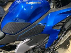 TechSpec-USA Gripster Motorcycle Tank Grips - Kawsaki