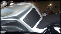 TechSpec-USA Gripster Motorcycle BMW K1200 R / K1300 R  (2005 - 13) Snake Skin Tank Grips
